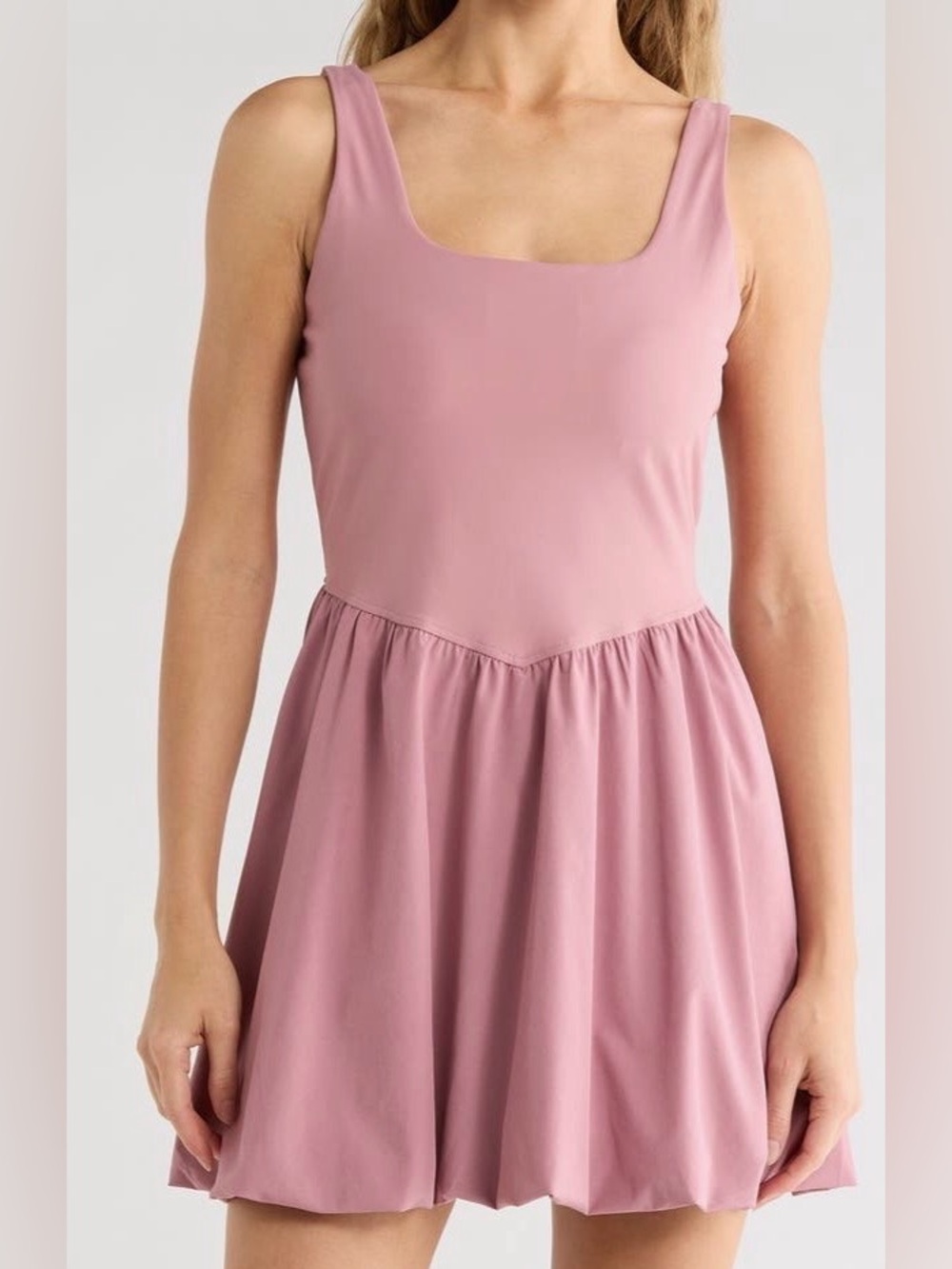 ✅NEW “Z by Zella” Outscore Hybrid Bubble Hem Dress XS